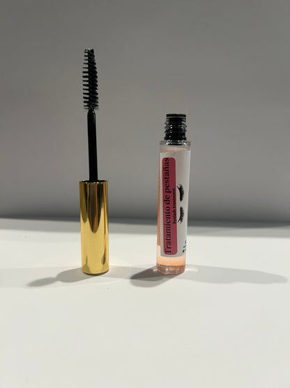 Eyelash oil stimulates growth