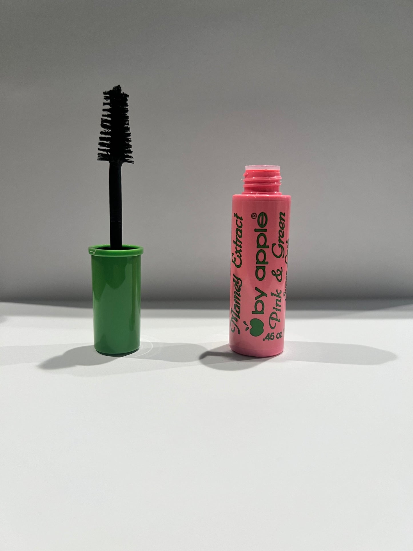 Super lash mascara by apple